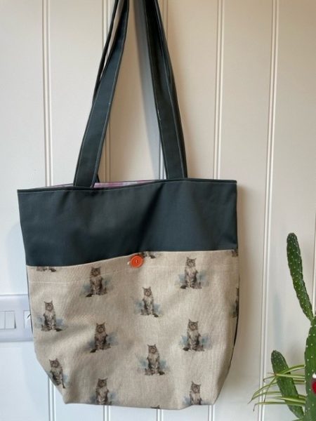 Grey Cat design - shoulder tote bag with pocket