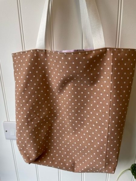 Otter - shoulder tote bag - Image 3