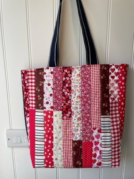 Red Heart Patchwork shoulder tote bag