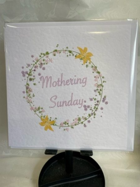 Mothering Sunday (floral circle) - Little Green Frog card