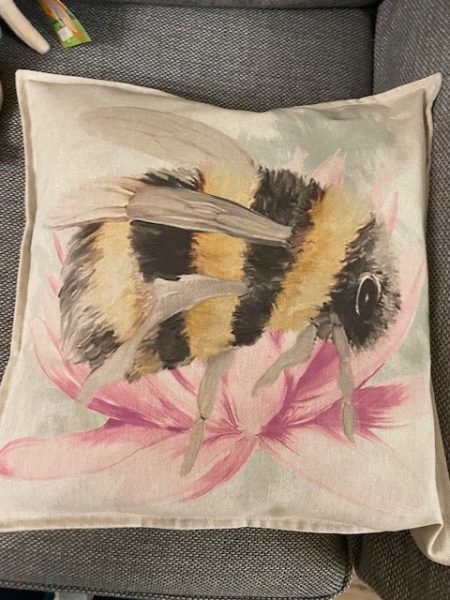 Bumble Bee design Linen Cushion Cover  - LGF