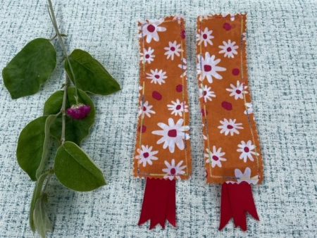 Orange Daisy design - fabric bookmark