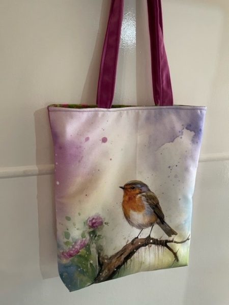 Pink Robin design tote bag