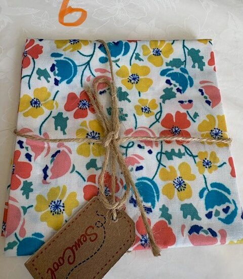 Floral design Fat Quarter #6- cotton fabric